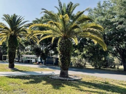 12160 Sara St, Brooksville, FL 34613-5527