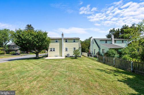 807 Melrose Ave, Wilmington, DE 19809-2661