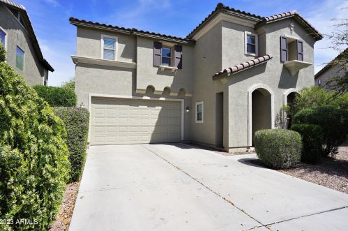 10906 College Dr, Phoenix, AZ 85037-1260