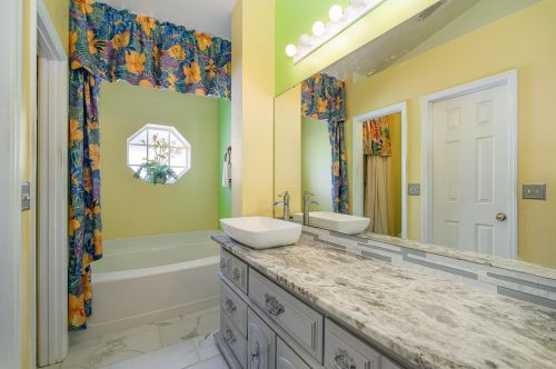 6682 Fawn Rdg Dr, Melbourne FL  32940-6853 exterior
