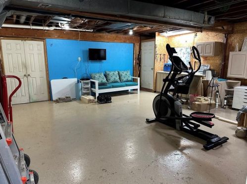 182 Conneaut Lake Rd, Greenville PA  16125-9430 exterior