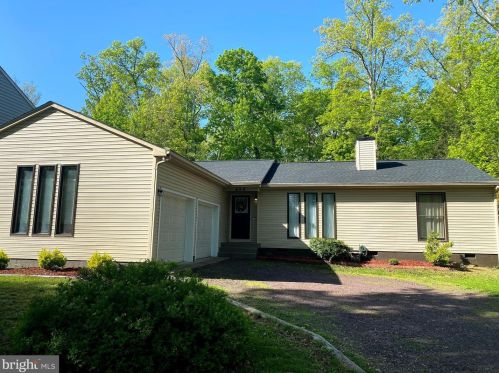 604 Liberty Blvd, Locust Grove, VA 22508-5158