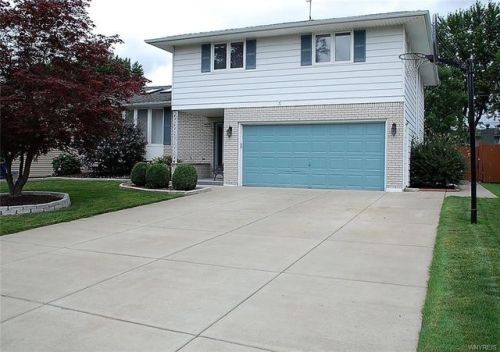 465 Shetland Dr, Buffalo, NY 14221-3919