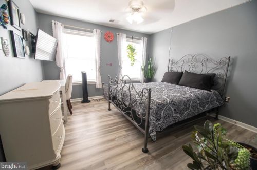 451 Hughs Rd, Charles Town WV  25414-5554 exterior