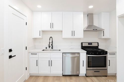 812 Scott St, Lake Nacimiento CA  93446-3640 exterior