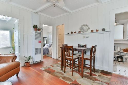 4311 Maryland St, San Diego CA 92116-1109 exterior