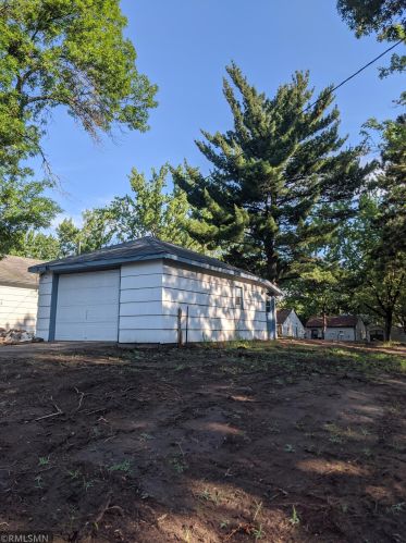6433 Able St, Minneapolis, MN 55432-5147