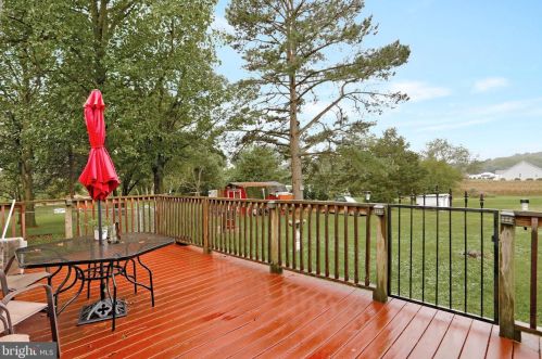 2095 Fairview Rd, Woodstock, VA 22664-2943