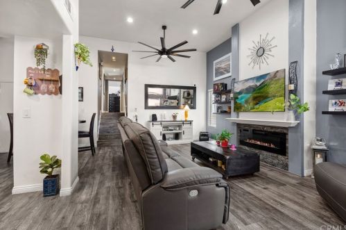 2921 Wellesley Ct, Fullerton, CA 92831-2222