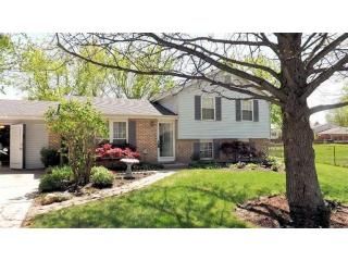 675 Woodgate Rd, Cincinnati, OH 45244-1148