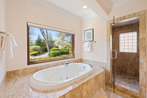 9642 Sterling Pointe Ct, Loomis CA  95650-7120 exterior
