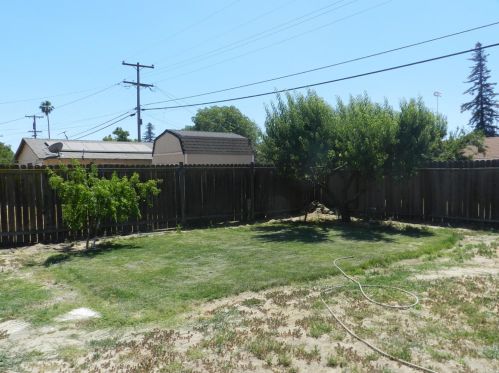 1340 Joseph St, Livingston CA  95334-1626 exterior
