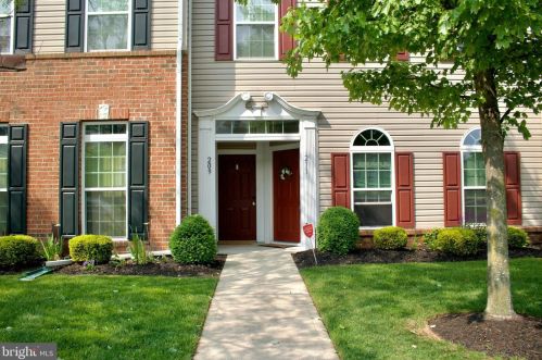 211 Harbour Blvd, Riverton, NJ 08077-1578