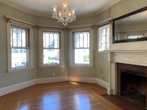 40 Plymouth St, New Bedford, MA 02740-2255