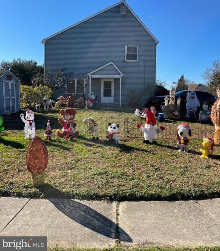 3 Andrea Dr, Berlin Boro, NJ 08009-9007
