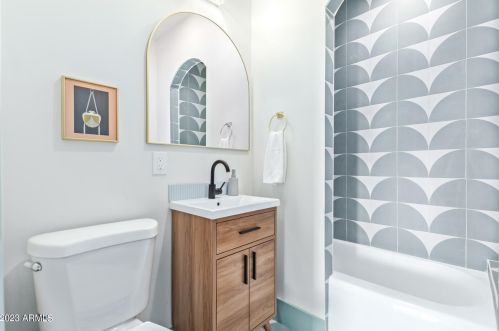 2029 10th St, Phoenix AZ  85006-2119 exterior