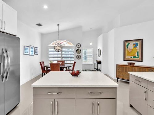 6090 Lake Hibiscus Dr, Delray Beach FL  33484-4617 exterior
