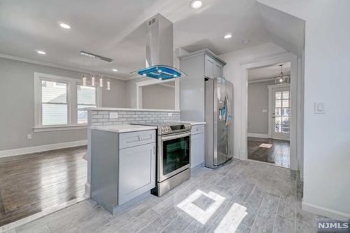 230 Cypress Ave, Bogota NJ  07603-1822 exterior