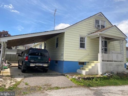 14 Boyer St, Littlestown, PA 17340-1502