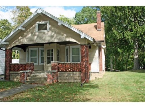 1284 East Ave, Elyria, OH 44035-7667