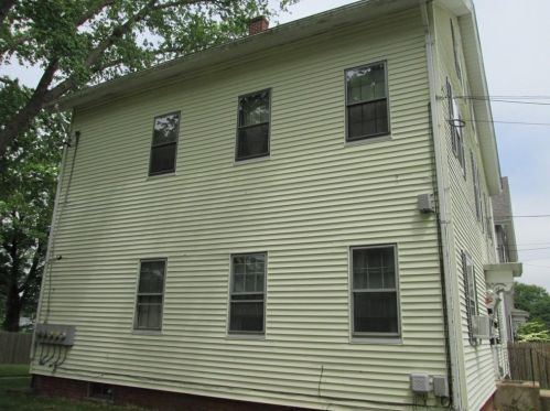 45 Updike Ave, North Kingstown, RI 02852-5728
