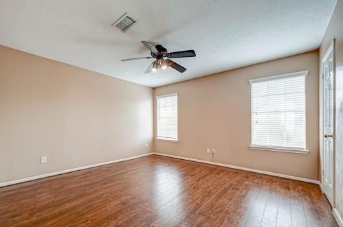 7222 Oak Walk Dr, Humble, TX 77346-5078