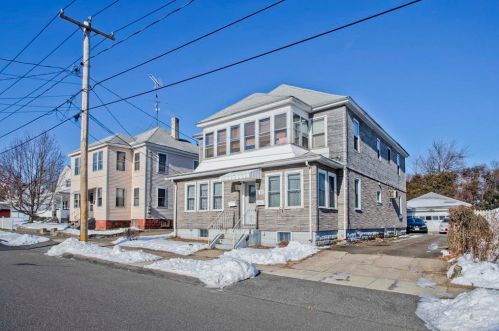 38 Jennings St, Chicopee MA 01020-1920 exterior