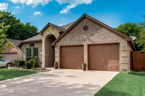 89 Elmwood Trl, Waxahachie, TX 75165-2156