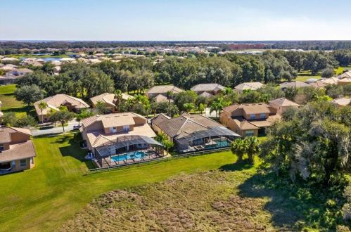 3730 Eagle Isle Cir, Kissimmee FL 34746-1908 exterior