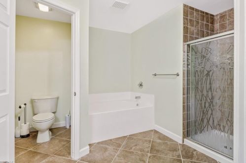 1118 Alaska Ave, Lehigh Acres FL 33971-6460 exterior