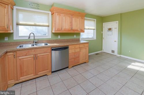 514 Asbury Ave, West Deptford NJ  08063-1230 exterior