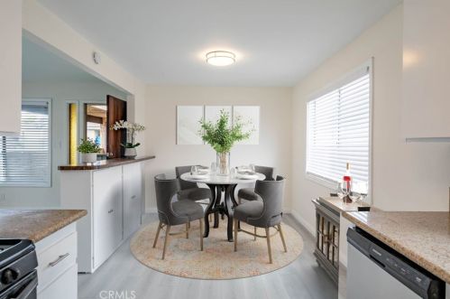 9312 Palm St, Bellflower, CA 90706-6275
