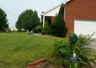 500 Windrowe Dr, Cookeville TN  38506-4223 exterior