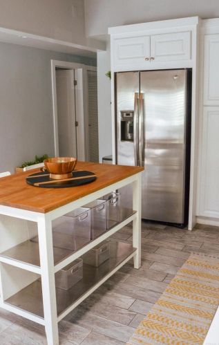 814 Capistrano Pl, San Diego CA 92109-8106 exterior