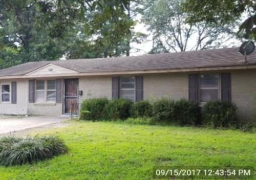 128 Rosewood Dr, Trumann AR  72472-2922 exterior