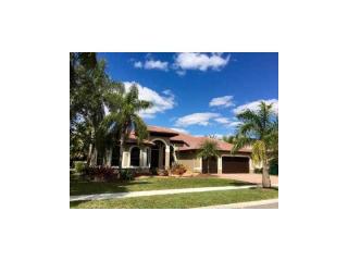 18631 39th Ct, Hollywood, FL 33029-2705