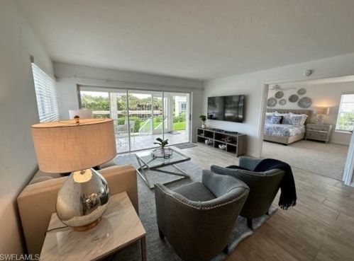 6141 Pelican Bay Blvd, Naples, FL 34108-8114