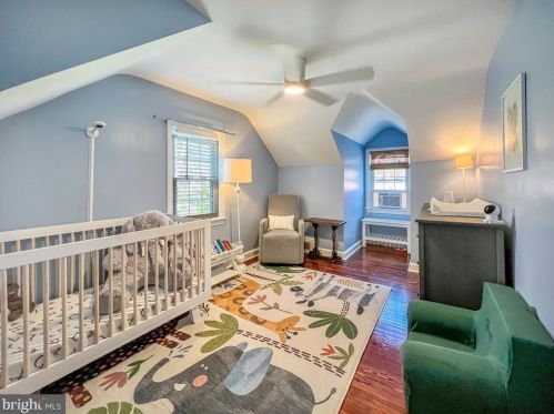 433 Jefferson Ave, Yardley PA  19067-2135 exterior