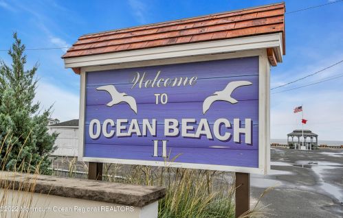 232 Harbor Dr, Lavallette NJ  08735-1434 exterior