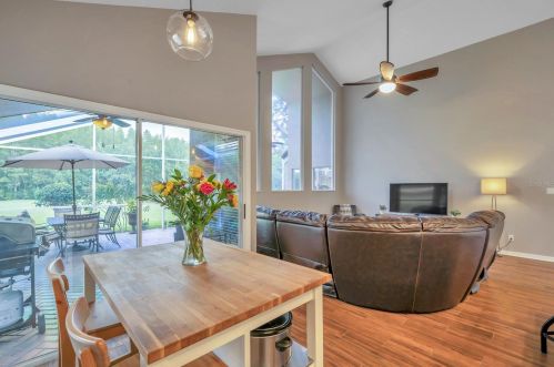 18914 Place Marquette, Lutz FL  33558-5312 exterior