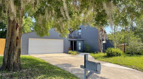 1421 Lonesome Pine Ln, Tarpon Springs, FL 34689-5333