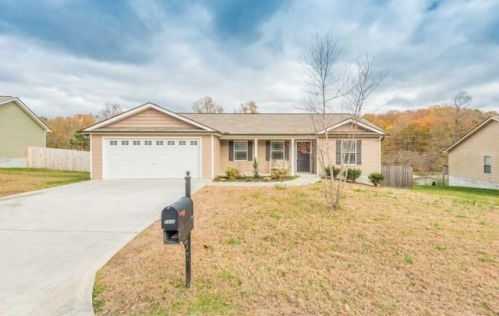 2832 Hopscotch Ln, Knoxville, TN 37931-4576