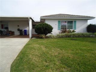 470 Cameo Dr, Lakeland, FL 33803-2330