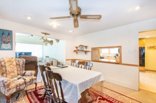 20 Sindle Ave, Little Falls NJ  07424-1650 exterior