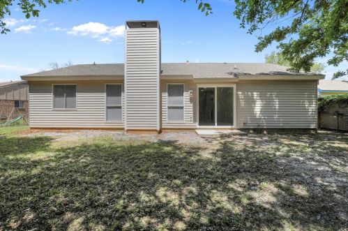 1731 Eastcliff Dr, Dallas TX  75217-1258 exterior