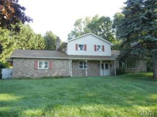 4038 Lehigh Dr, Northampton, PA 18067-9517