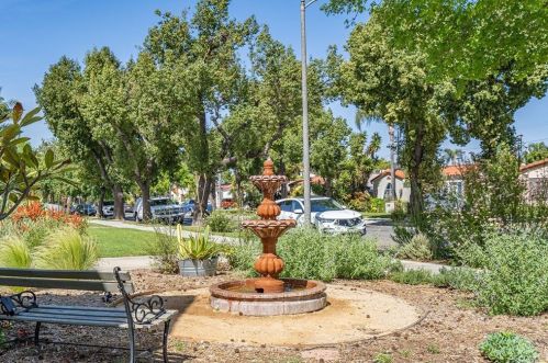 2111 Eucalyptus Ave, Long Beach CA  90806-4518 exterior