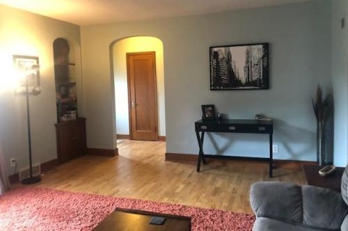 1923 Adams St, La Crosse, WI 54601-5844