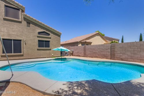 10517 Magnolia St, Tolleson AZ  85353-5623 exterior