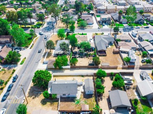 9659 Primrose Dr, Riverside CA 92503-4277 exterior